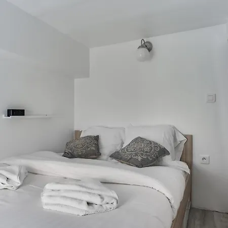 아파트 Charming Duplex With Terrace In