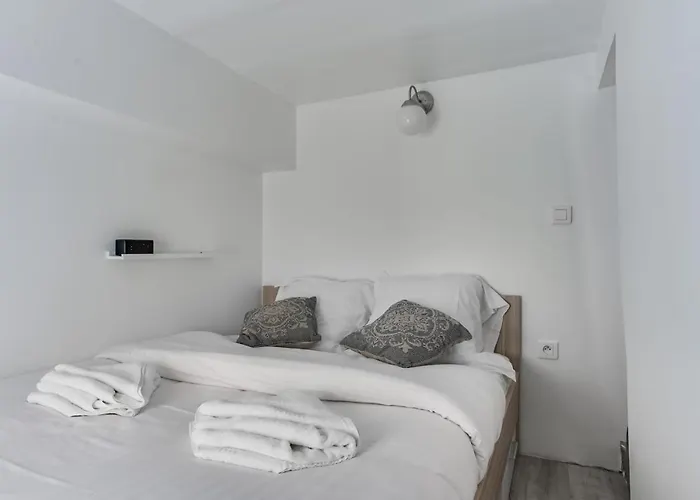 Appartement Charming Duplex With Terrace In